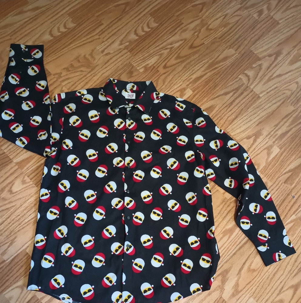 NWT North Pole Tradi Company Button Up Santa Shirt. Men's XL